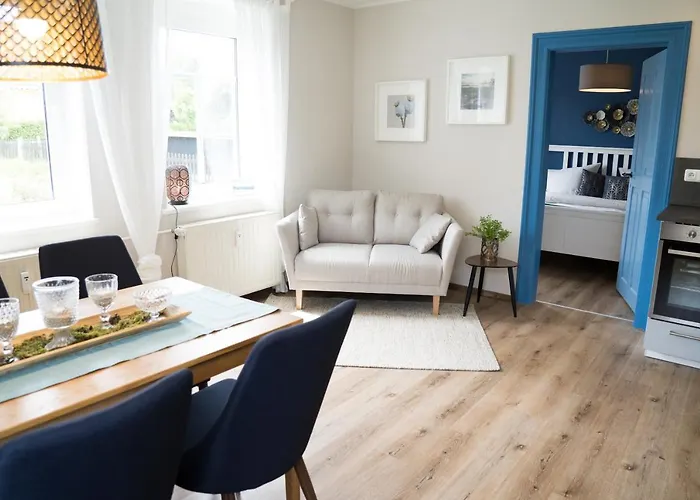 Urlaubsfreude Biedermann Haus Gluecksstein Saphir *